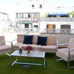 Homeyseville-penthouse Cathedral Tomas De Ibarra St 6 Pax, Parking Optional Siviglia